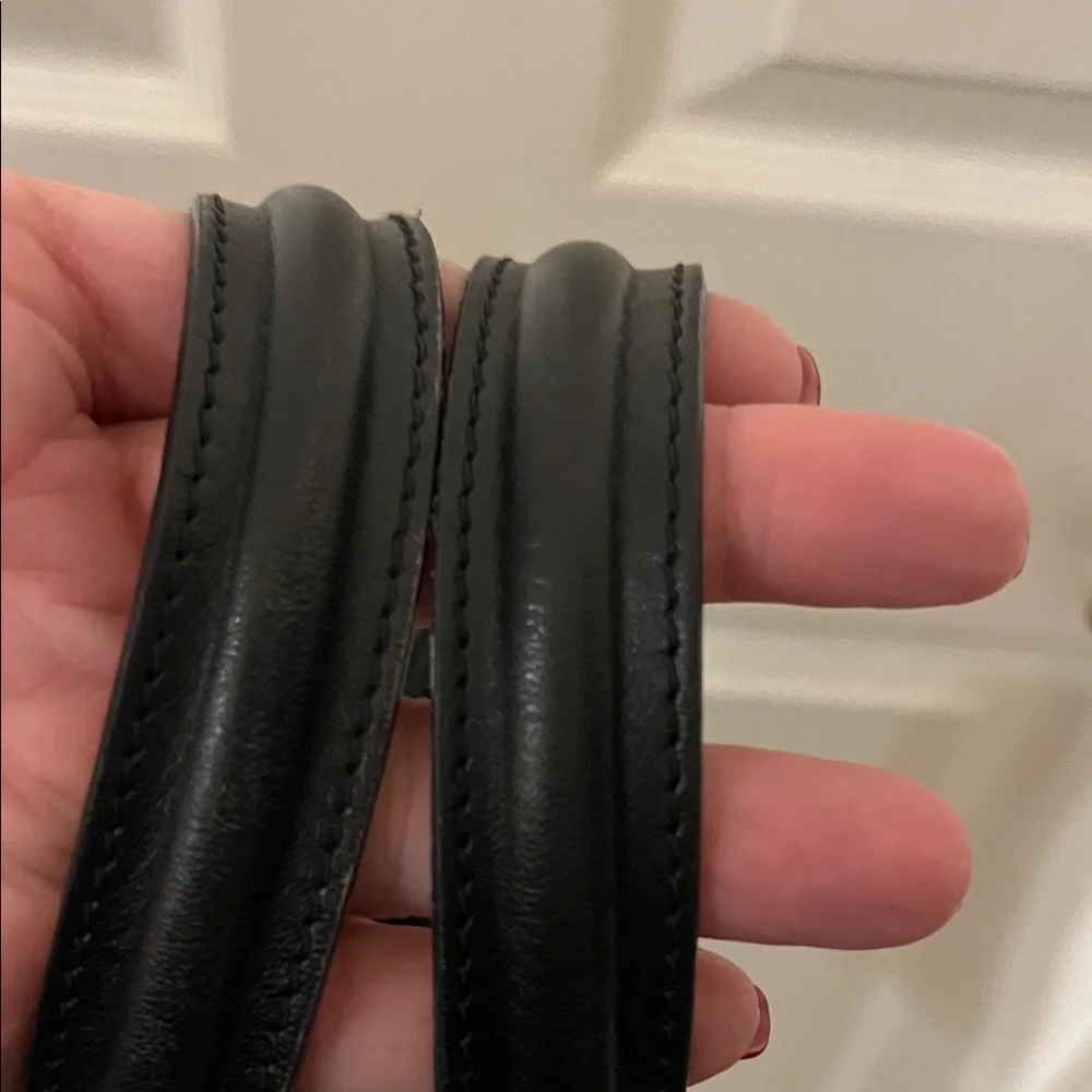 Bally Made in Italy Leather Medium Black Satchel with Gold Accents with handles - Picture 5 of 8